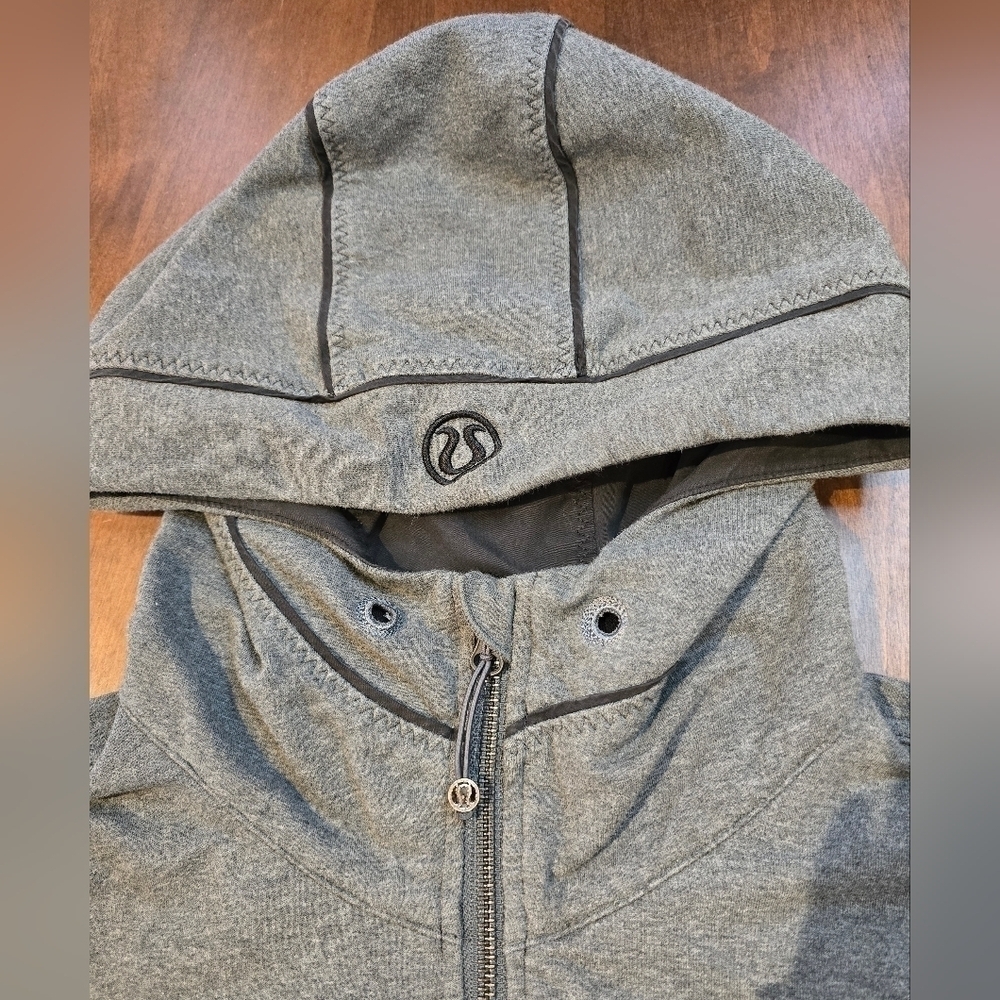 Lululemon scuba full zip jacket 4 - Picture 9 of 10